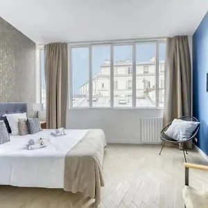 Apartment Sacre-coeur Modern 4bd With Sauna For 10 Guests!, Paris