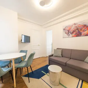 Mgic 4p Montmartre Paris